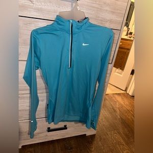 Nike Half-Zip
